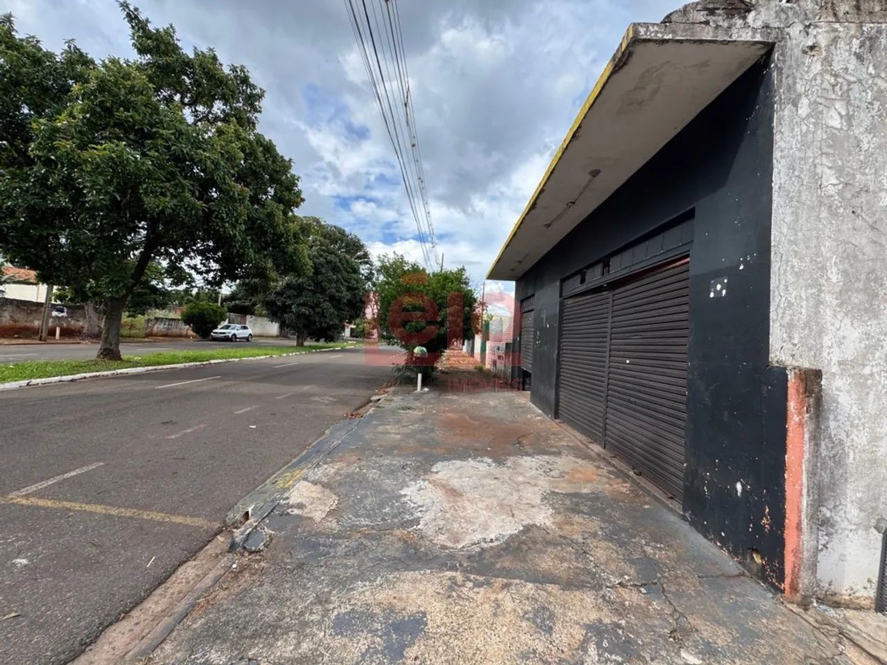 Salão comercial no jd. Alvorada + 2 casas, Ótimo para investidores !!! - Foto 4