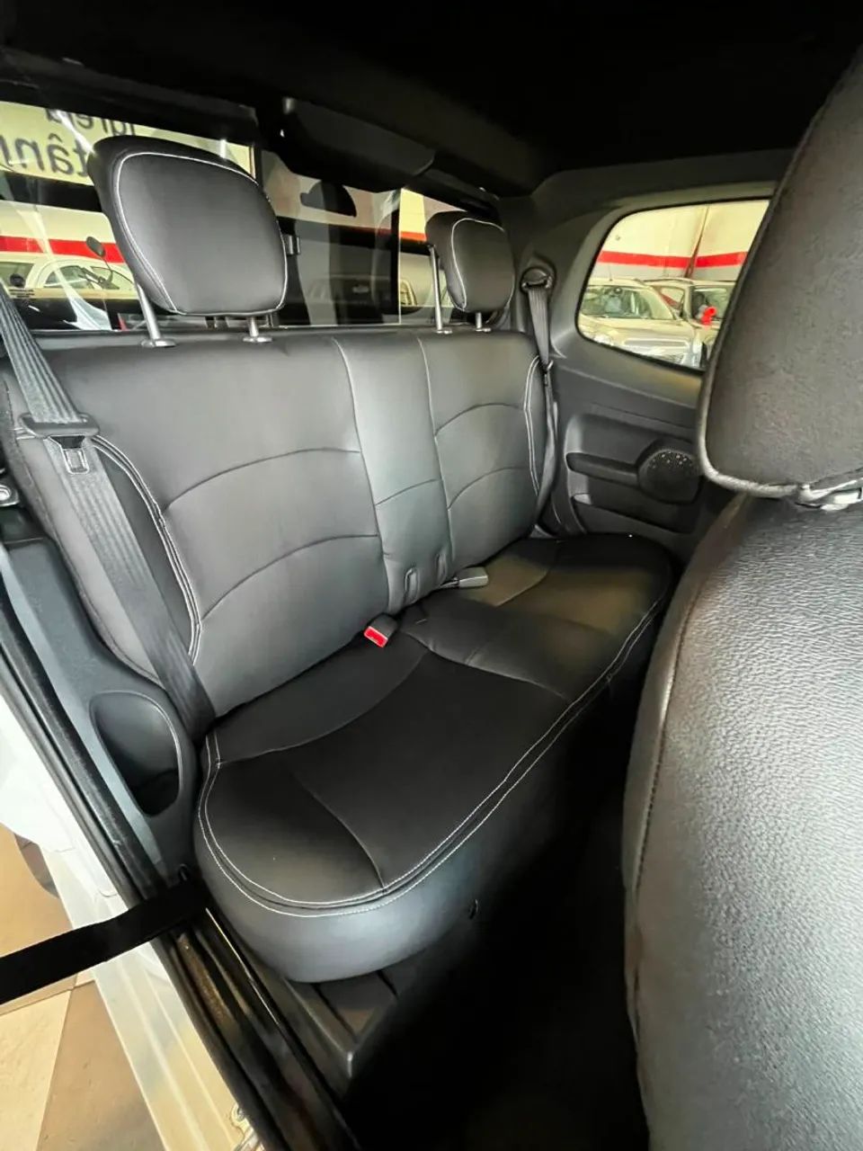 Fiat Strada Freedom 1.4 Flex 8V CD 2019 - Foto 2