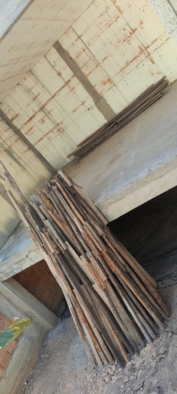 Madeiras de construção (usadas)444757735732029445