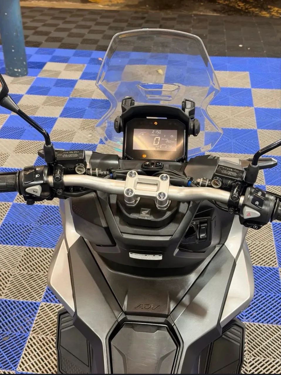 Vendo - Honda ADV 2025 prata  - Foto 3