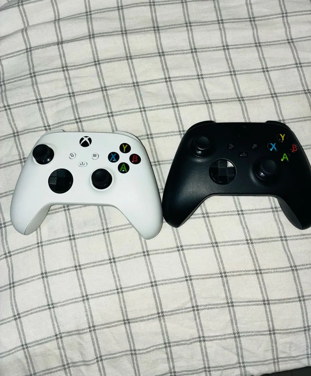 2 CONTROLES XBOX SÉRIES S/X