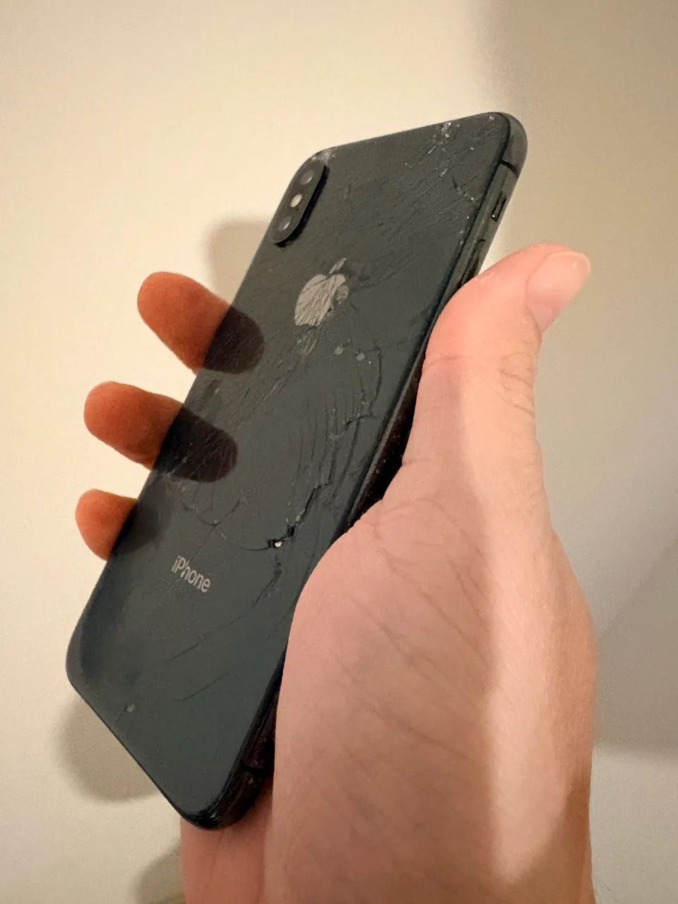 iPhone X (tem que trocar a tela, pois queimou) - Foto 4