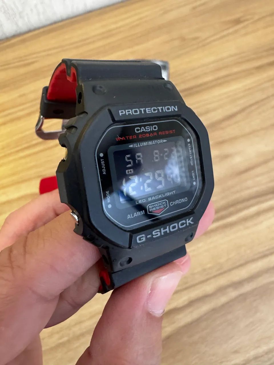 Relógio G Shock DW 5600