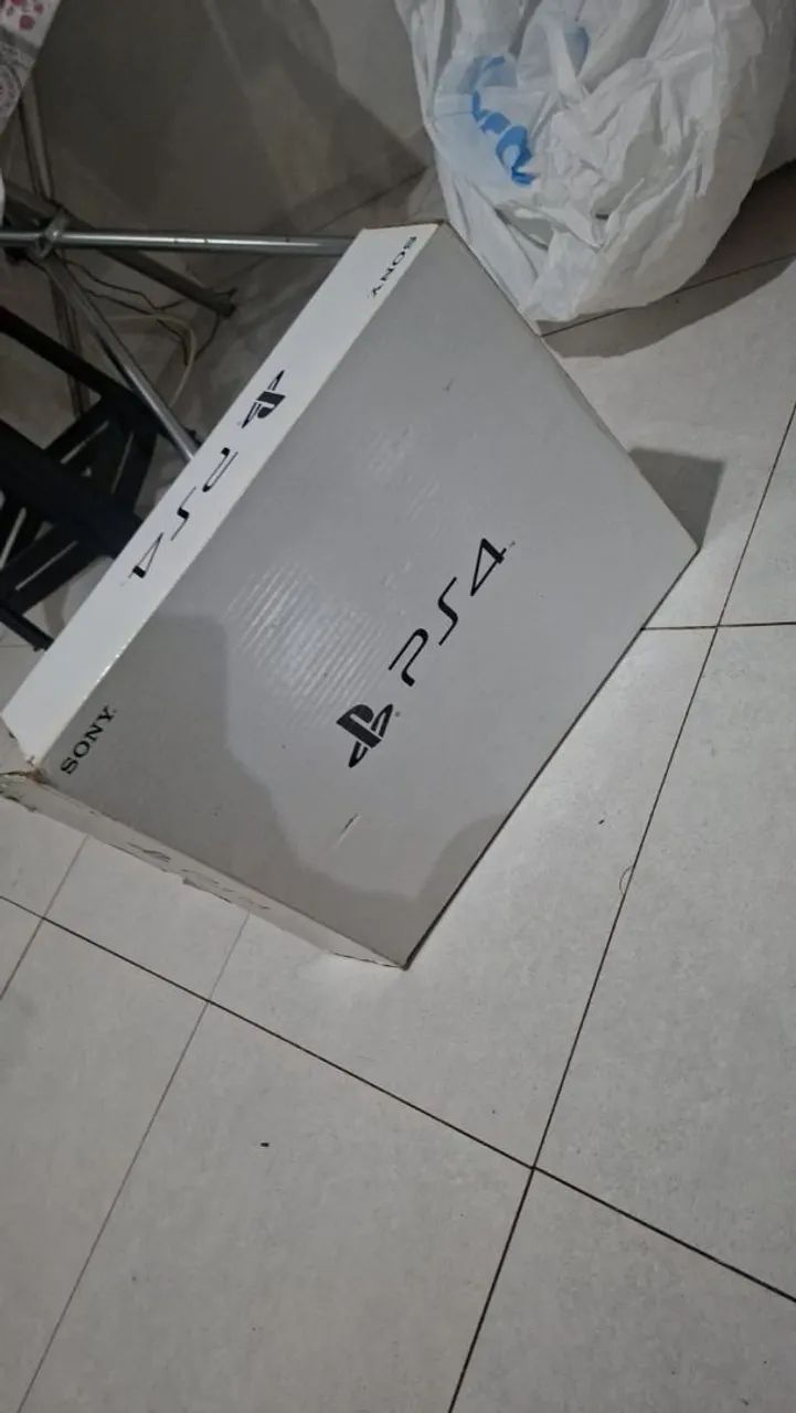 PS4 slim  - Foto 2