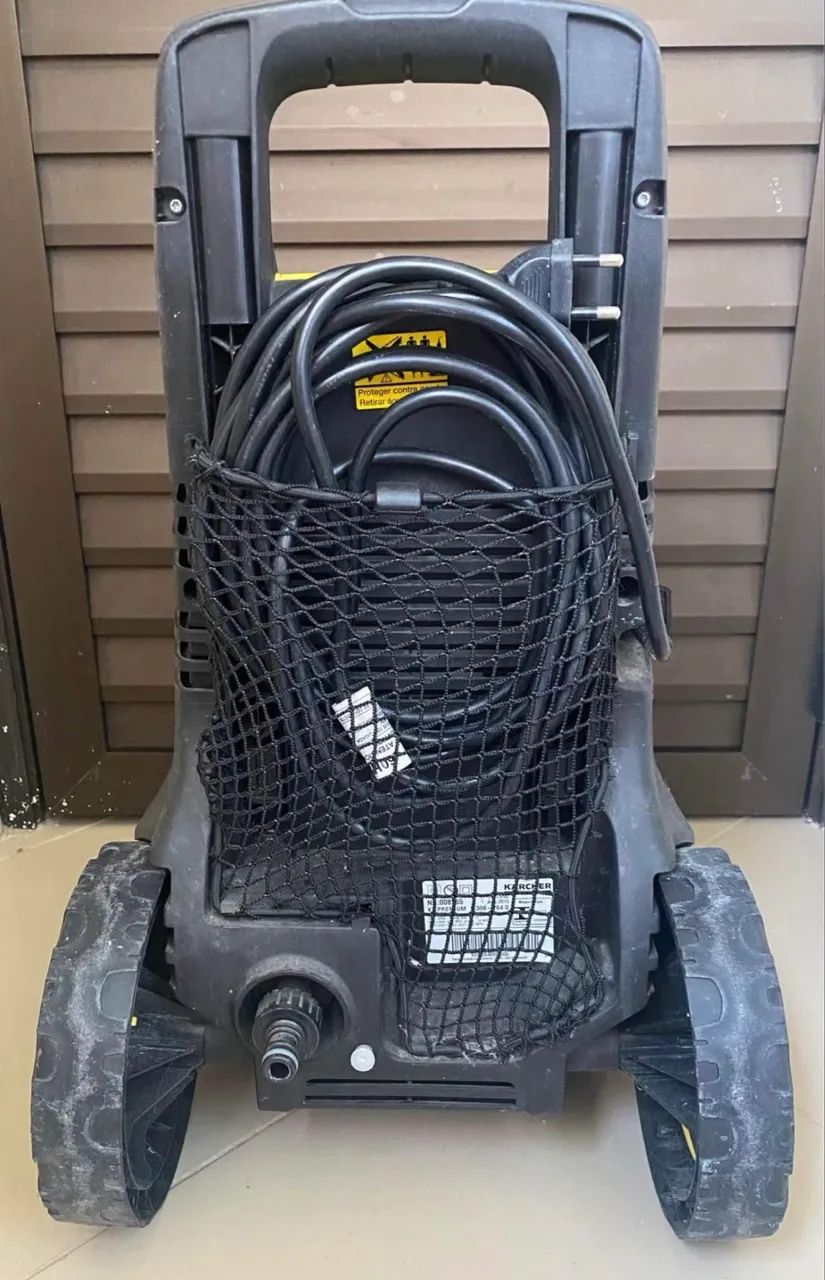 Lavadora De Alta Pressão Karcher K3 Premium (Usado) - Foto 5
