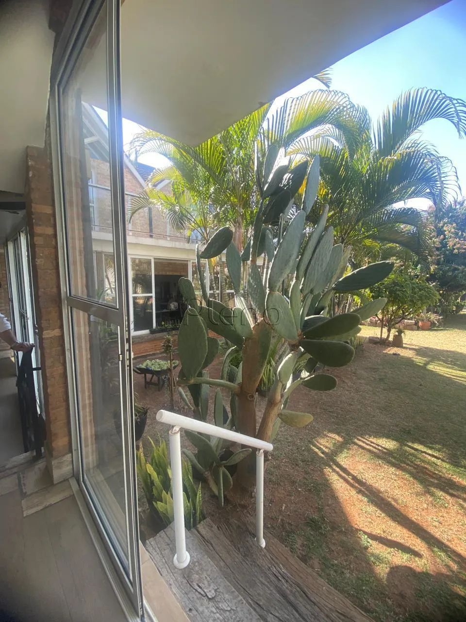 Belíssimo sobrado à venda, Vila Teller, com 3 quartos, com 519,63m² - Foto 2
