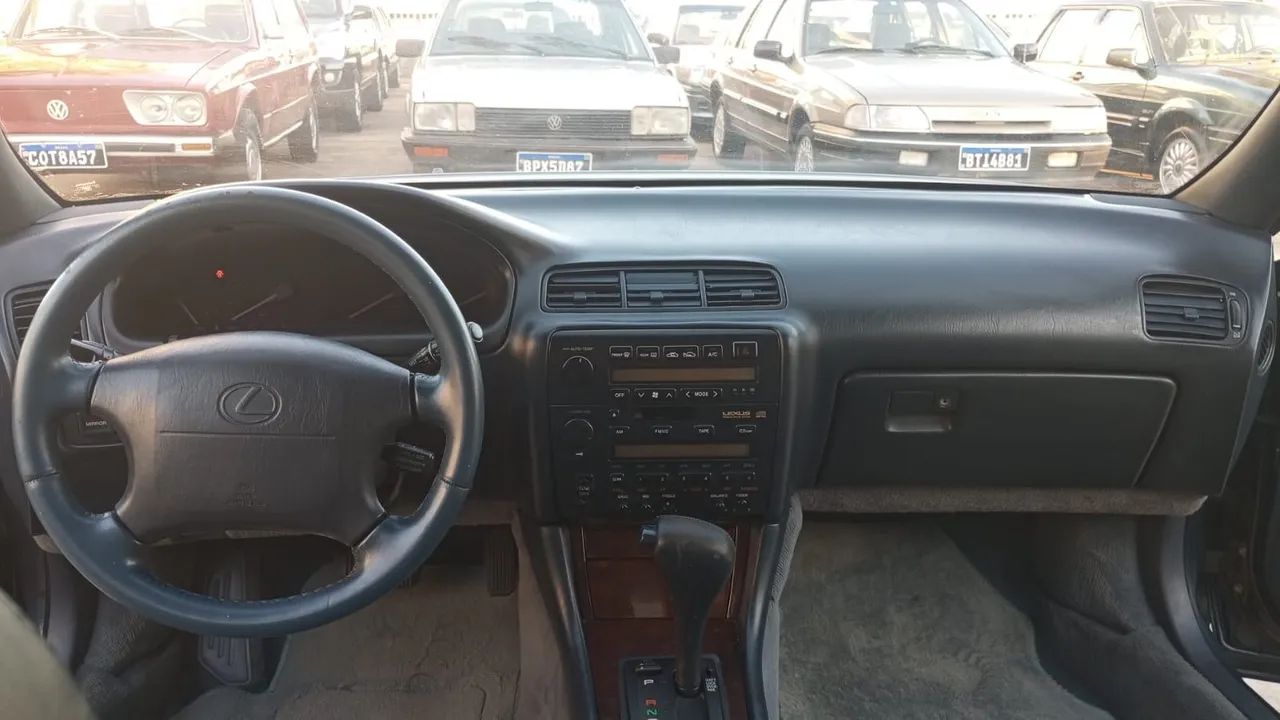 Lexus ES-300 3, foto 11 de 20
