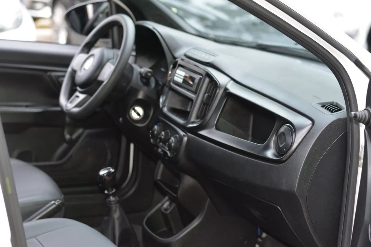 Fiat Strada Endurance 1.4 Flex 8V CS Plus 2023 - Foto 14