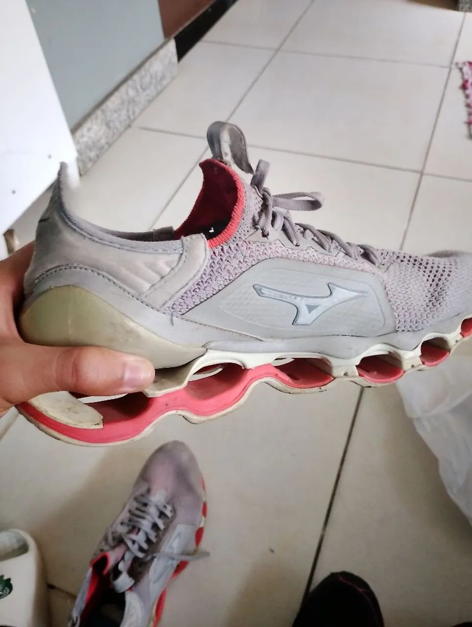Dois mizunos  - Foto 2