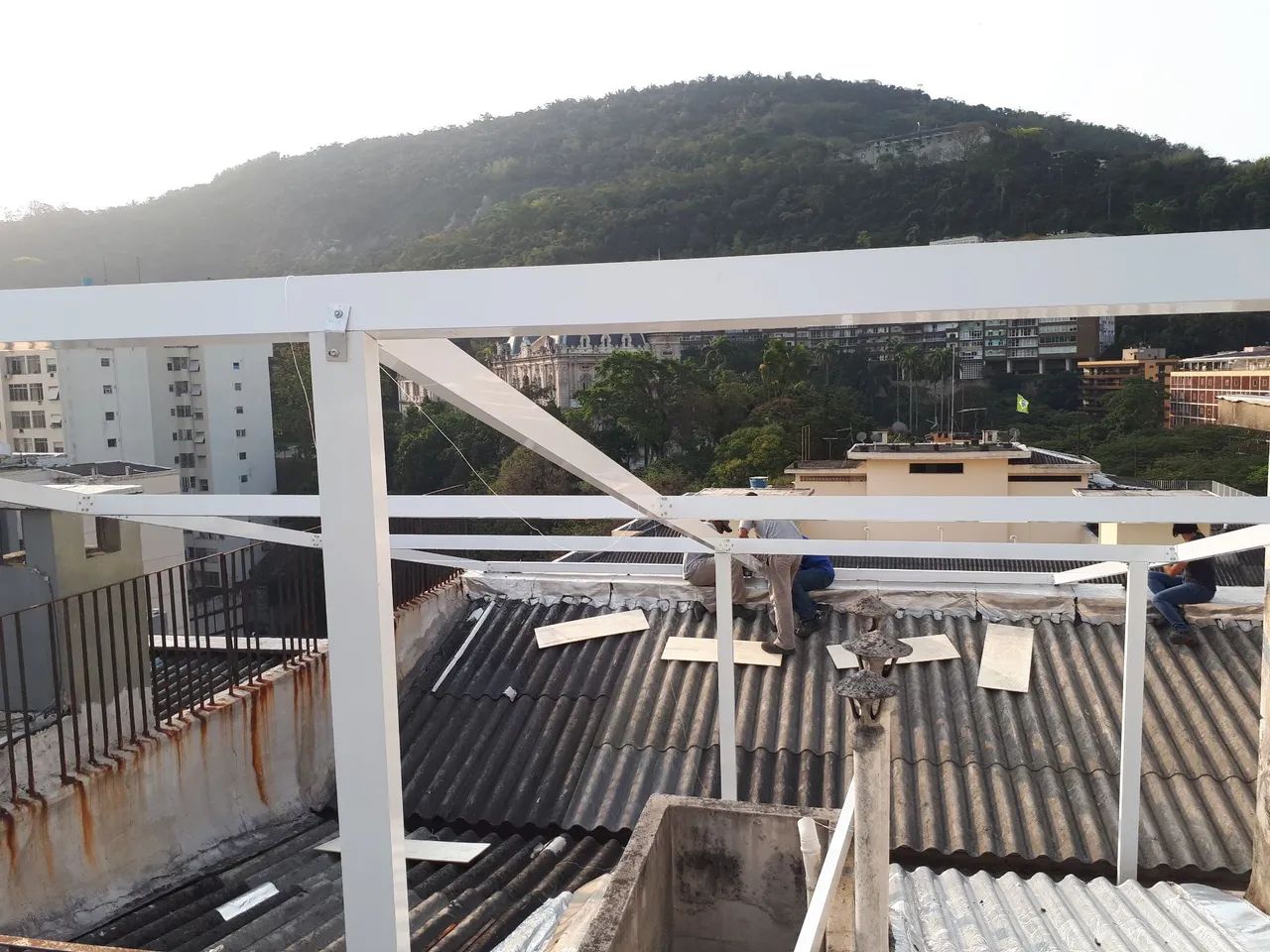 Preciso de Serralheiro (alumínio ou ferro) - Foto 5