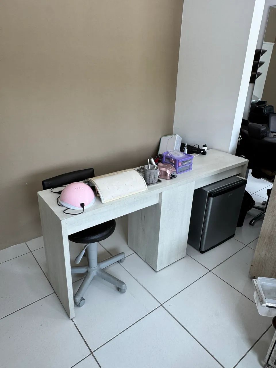 Vendo móveis para salão de beleza