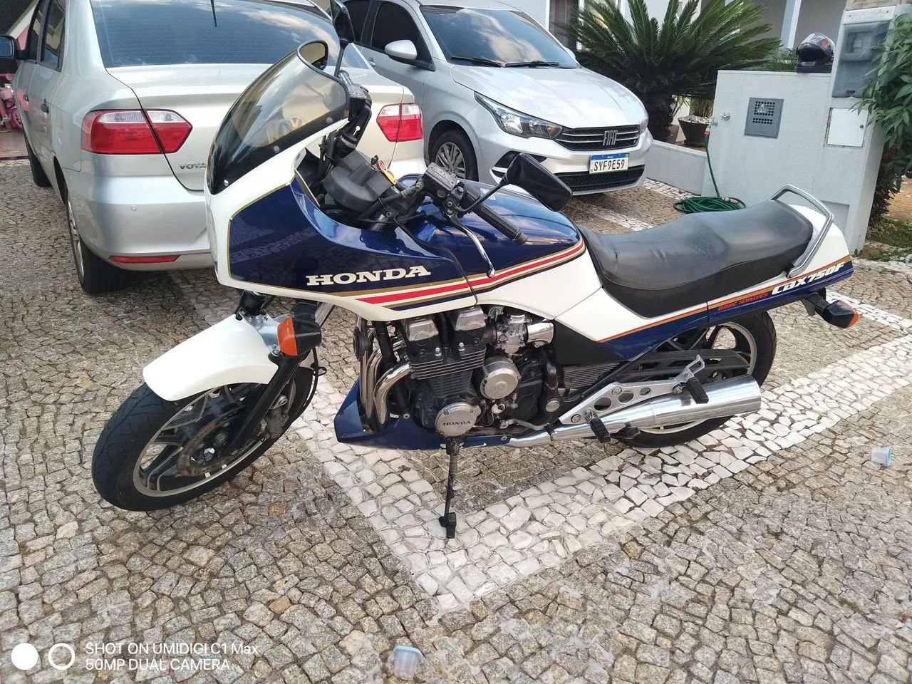 CBX 750