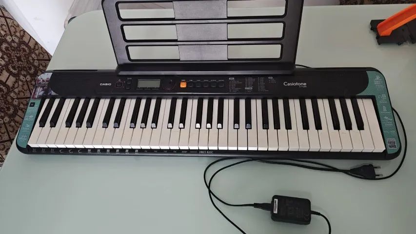 TECLADO CASIOTONE CT S200