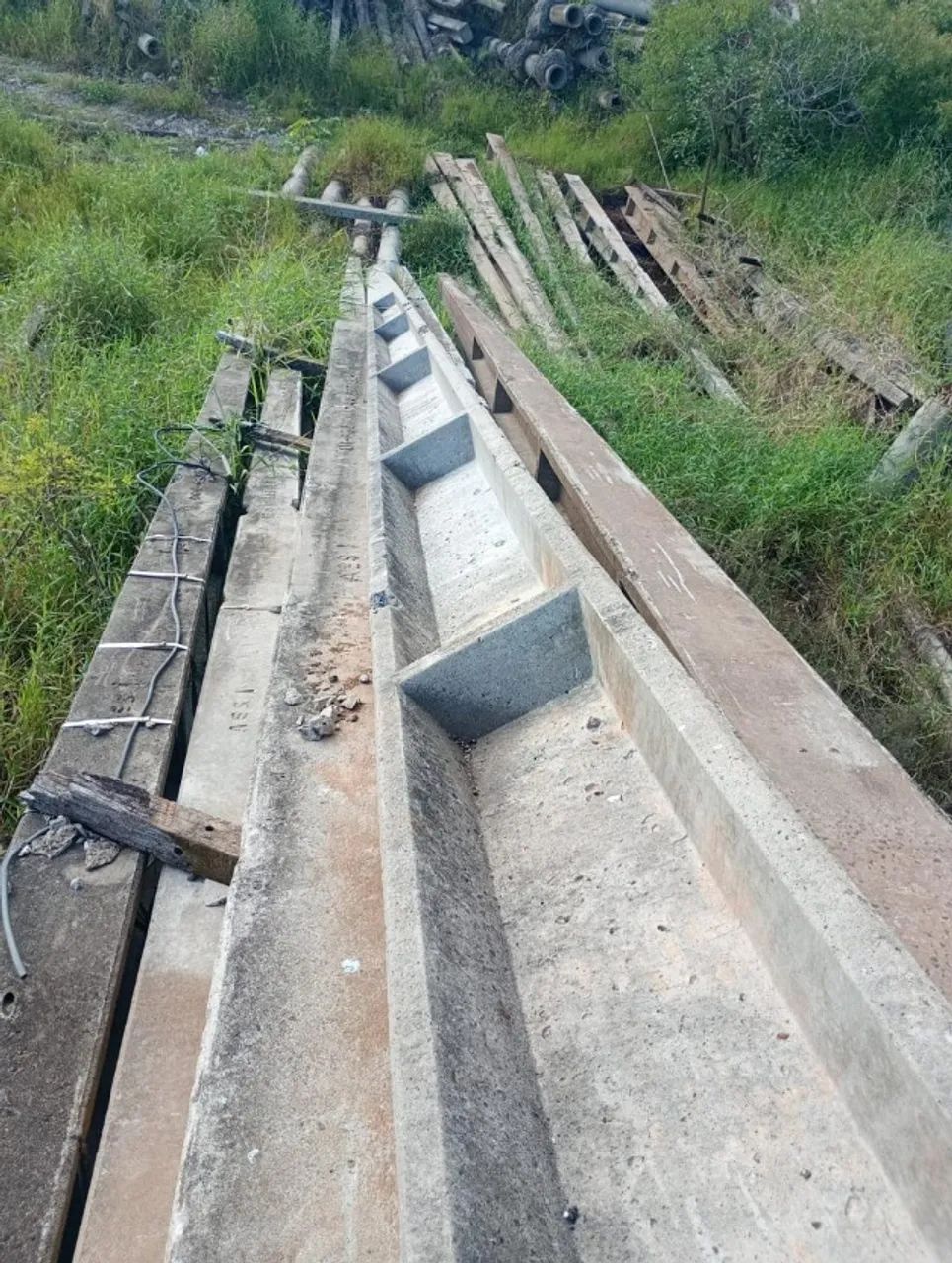Poste de Concreto Duplo T com 11m (usado) - Foto 3