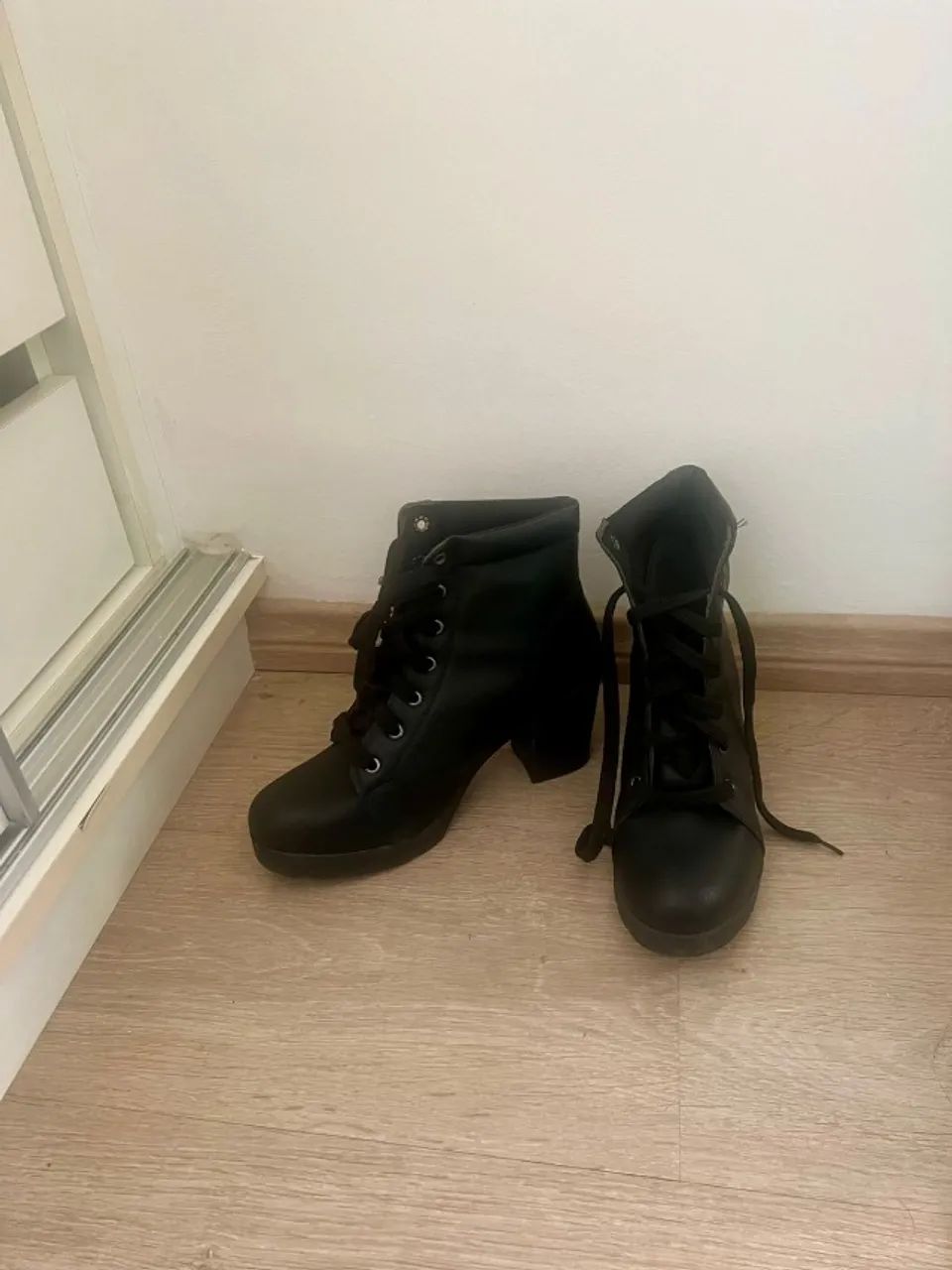 Bota Salto Preta 37 