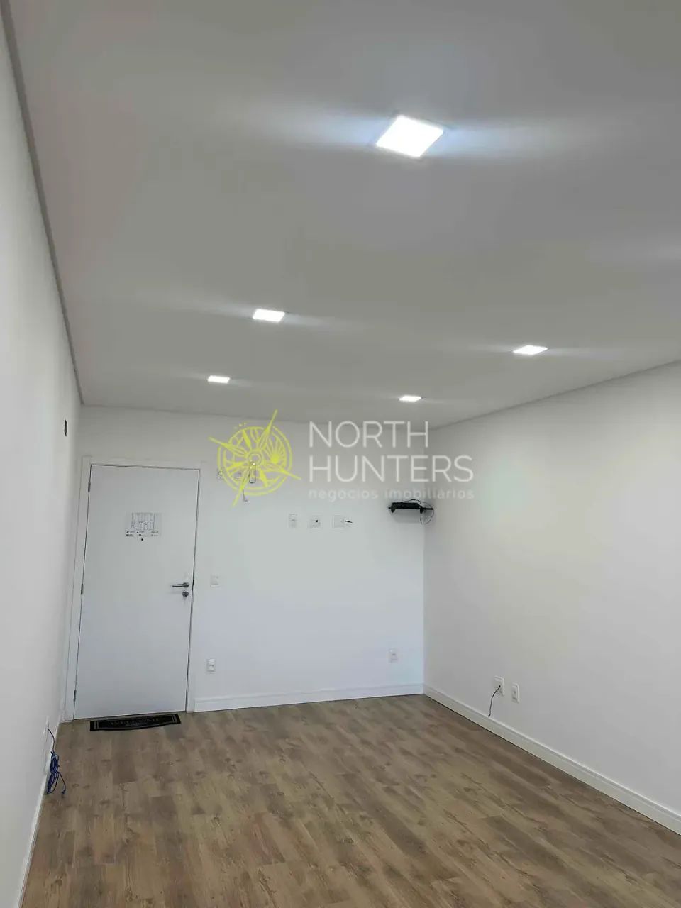 Sala à venda na principal avenida dos Ingleses, Florianópolis, SC - Foto 3