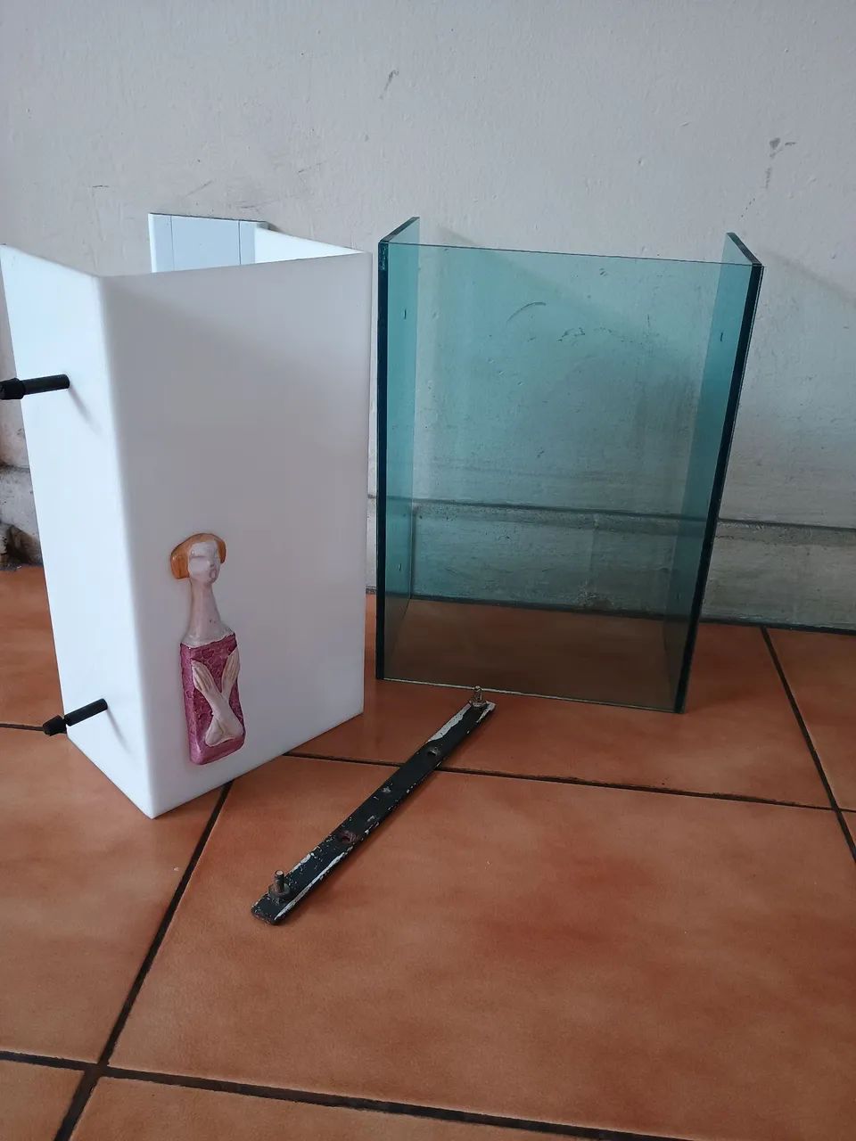 Linda luminária de parede. - Foto 4