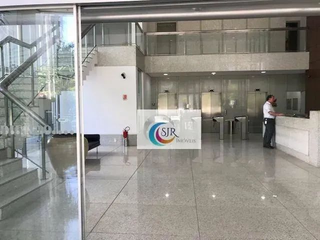Conjunto com 252,00m² 6 vagas de garagem - Foto 5