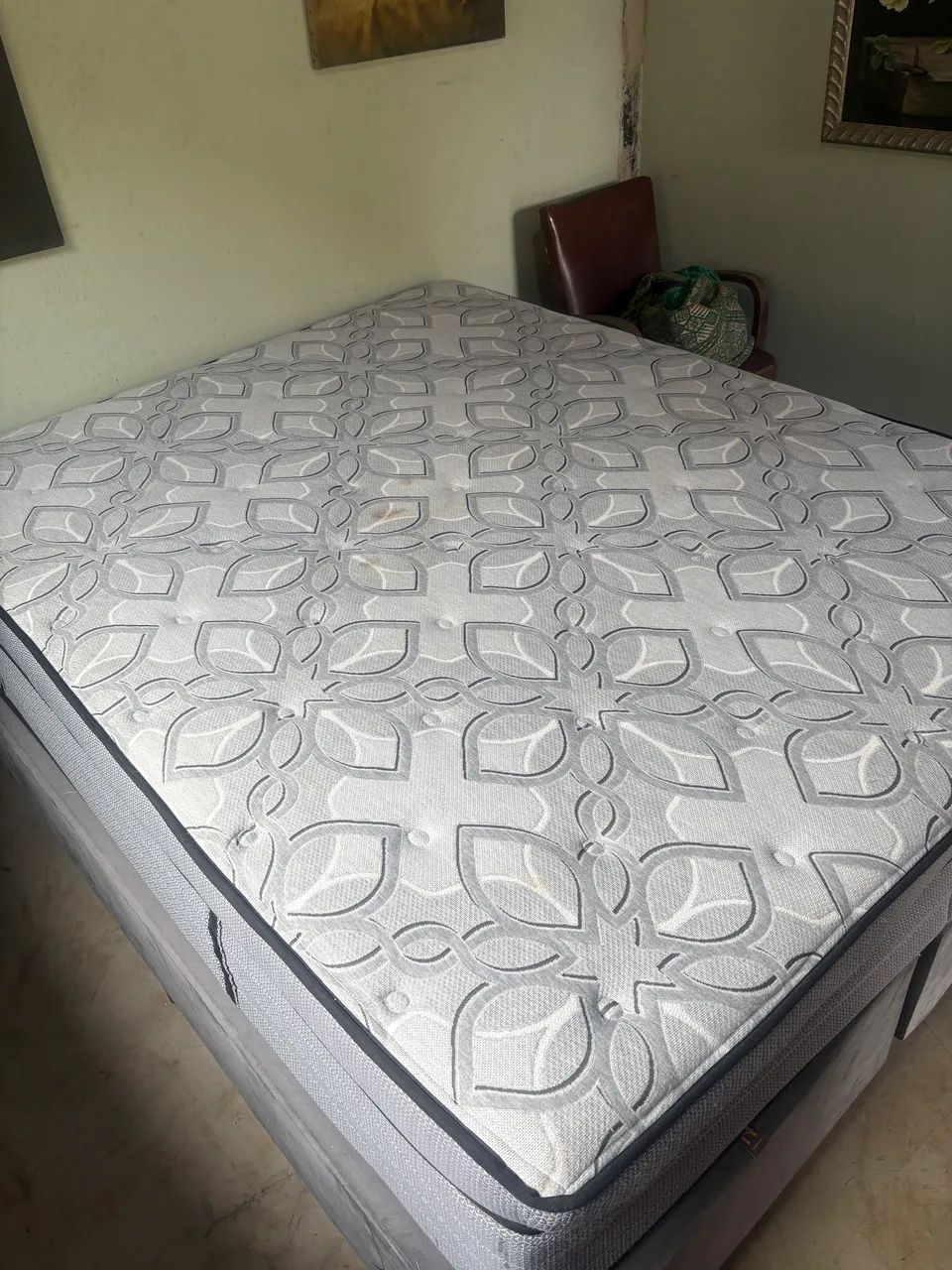 Cama Queen completa