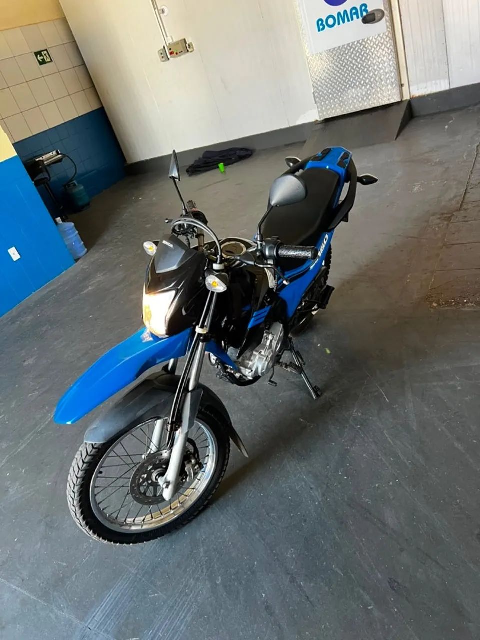 Vende-se Honda bros 160  - Foto 5