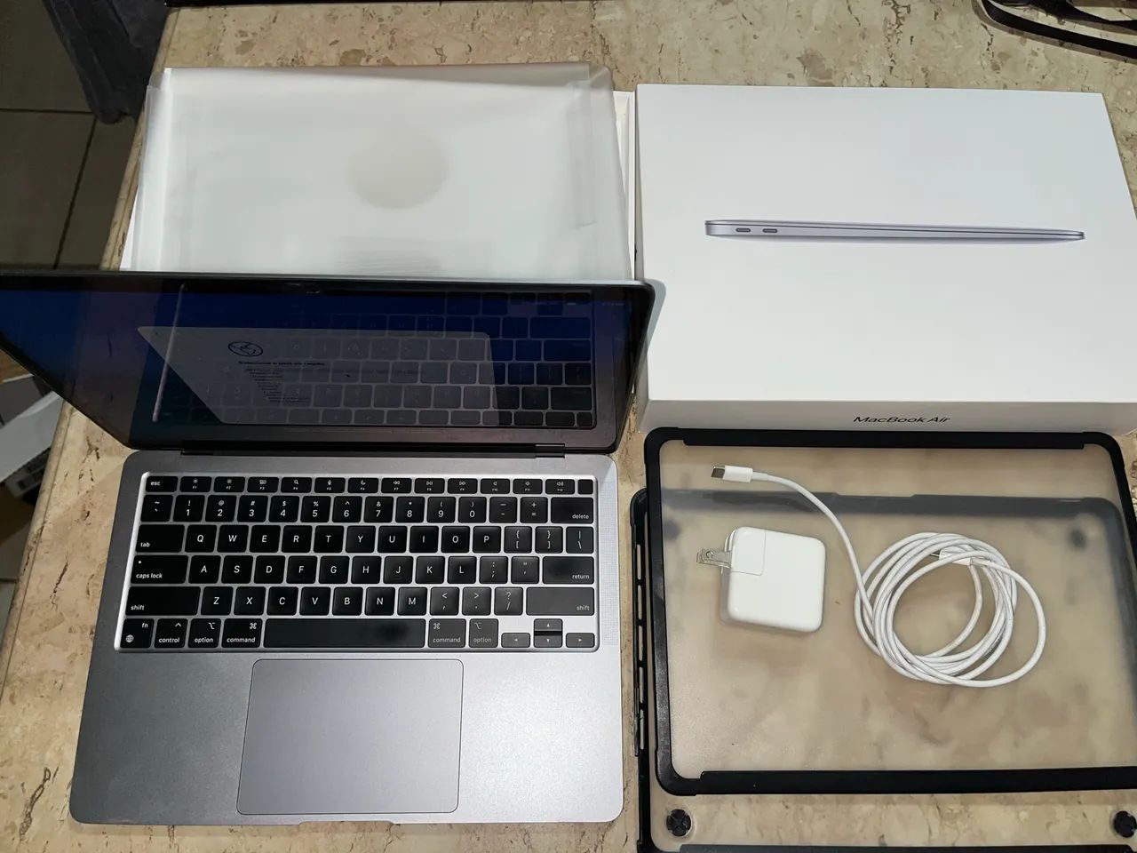MacBook Air M1 8gb 256gb Prateado - Notebooks - Asa Norte