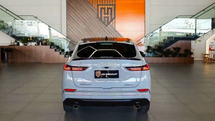 Fiat Fastback Abarth Turbo Flex 1.3 Aut. 2024 - Foto 3