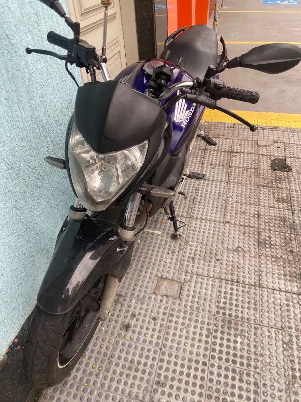 CB 300 2011