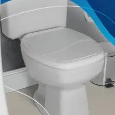 Assento sanitário almofadado quadrado branco Thema Herc - Foto 3