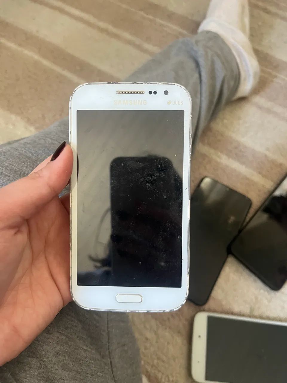 Vendo 5 celulares para peças/conserto - Foto 3