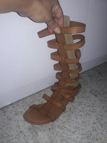 Sandália