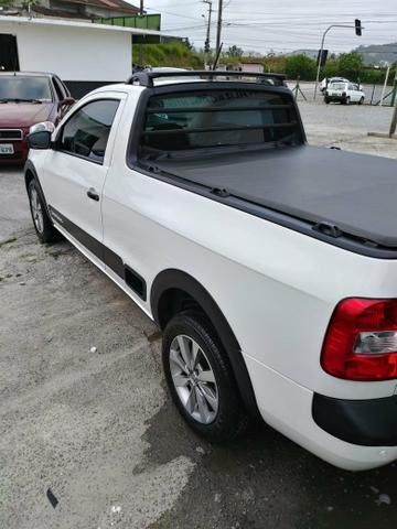 Saveiro 1.6 CS 2015 30 mil no dinheiro. - Foto 7