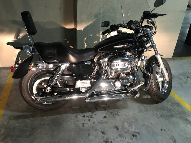 Harley Davidson - XL1200 Custom