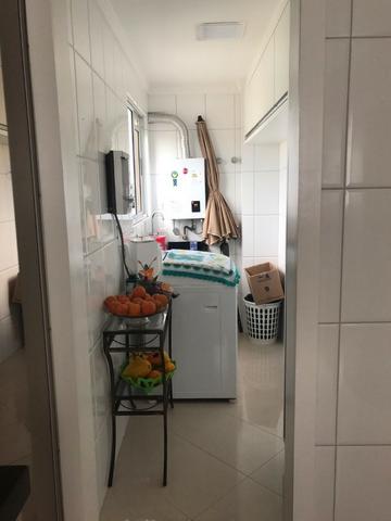 Com piscina privativa e sacada gourmet, cobertura duplex mobiliada à venda em Meia Praia - Foto 9