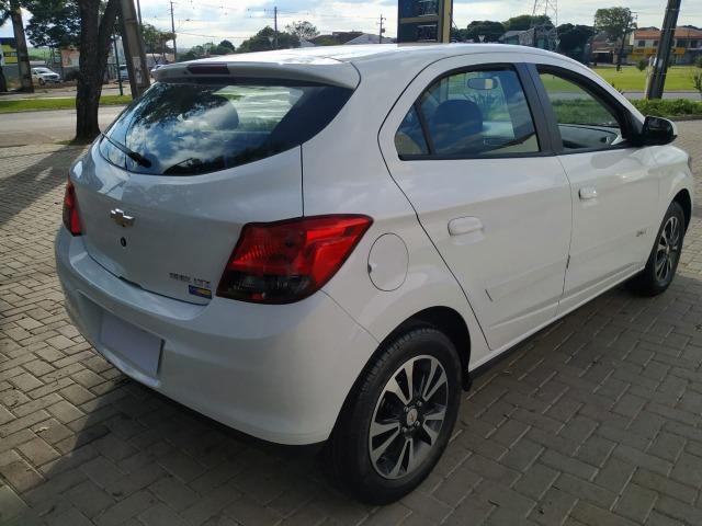 Onix LTZ 1.4 -Placa A - 2015 - Foto 6