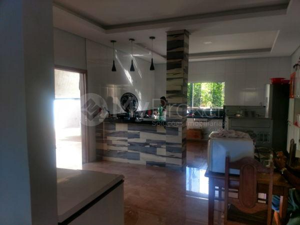 Casa sobrado com 6 quartos - Bairro Setor Central em Palmeiras de Goiás - Foto 5