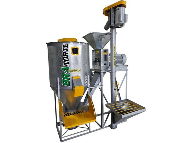 Mini Fábrica de Ração Compacta 01