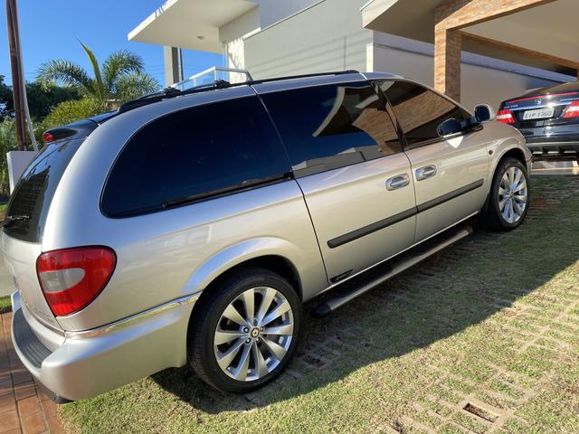 Chrysler Gran Caravan - Foto 2