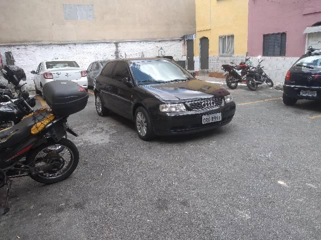 Audi A3 completo vendo ou troco por golf mklll ou sapão ou carro 4 portas - Foto 7