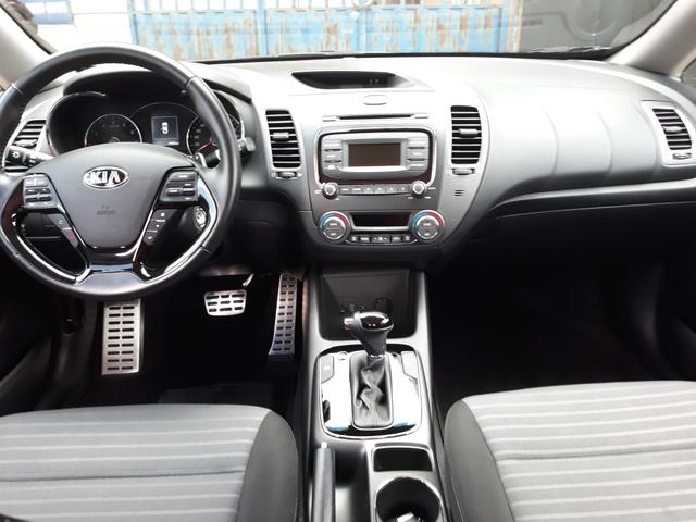 Kia cerato - Foto 17