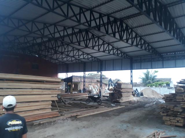 Permuto Coberturas Metálicas por terreno - Foto 2