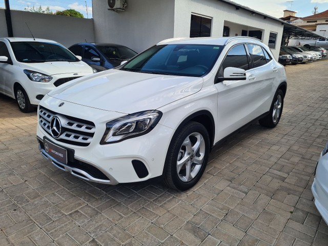 MERCEDES GLA 200 2018/2018 14.000KM