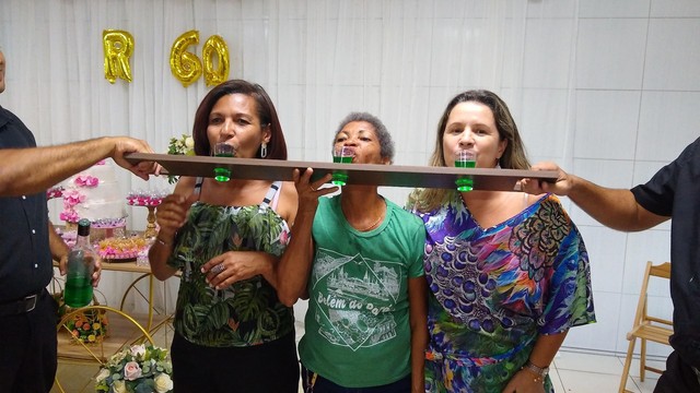 Garçons, Bartender, Churrasqueiro, Recepcionista - Foto 5