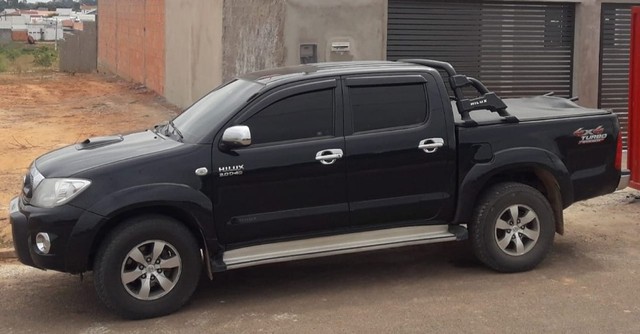 TOYOTA HILUX 2009