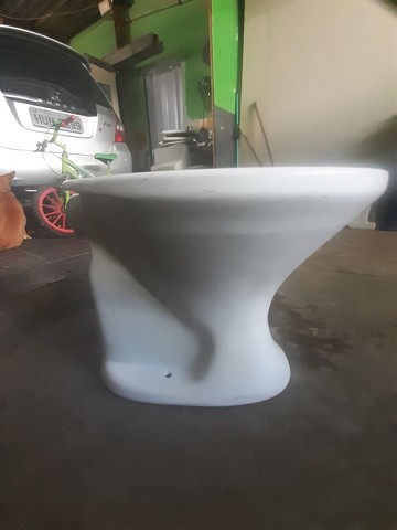 vaso ICASA simples para descarga plástica de parede ou válvula - Foto 4