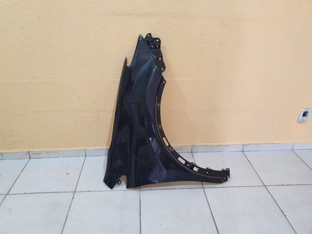 Paralama direito Rav4 12/16 Original