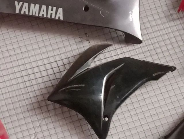 Carenagem  esquerdo Yamaha Lander 