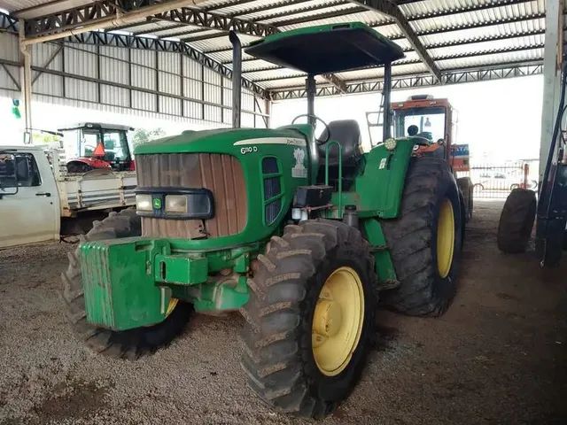 TRATOR COM ATRELADO E PEDAIS JONH DEERE Horta (Matriz) • OLX Portugal