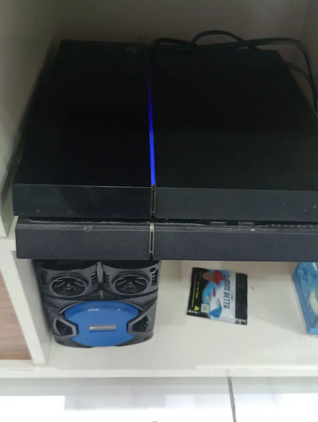 Vendo Ps4 Pro com Nota 1 Tera Novo Na Caixa, Console de Videogame Sony  Nunca Usado 73340667