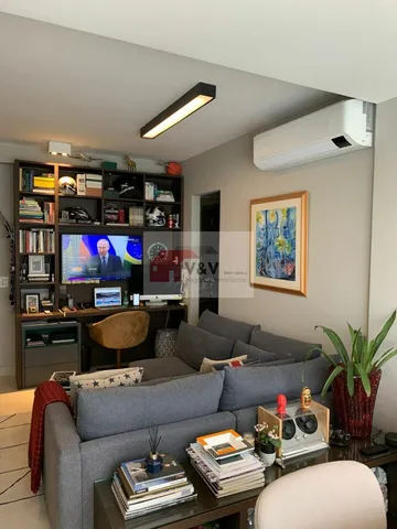 Apartamento para locação e venda no Campo Belo! 1 suíte, 1 vaga de garagem - 38m2!