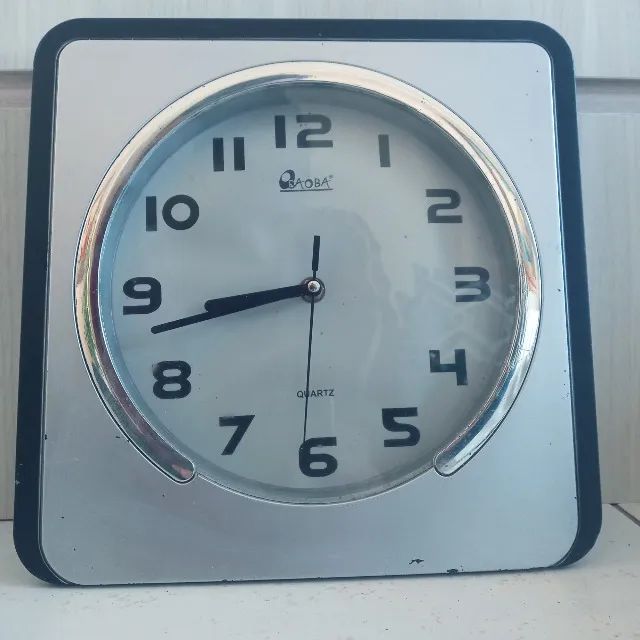 Antigo relógio de Parede   raridade Pop Arte para decoração peça única Funcionando .